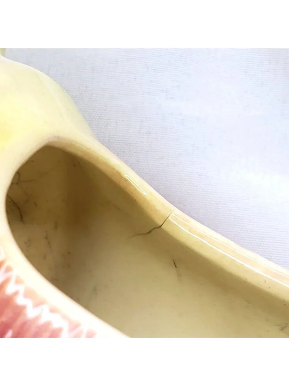 VTG Hull Pottery USA Ceramic Cat Figurine Planter 89 Pink & Yellow Gold Accents